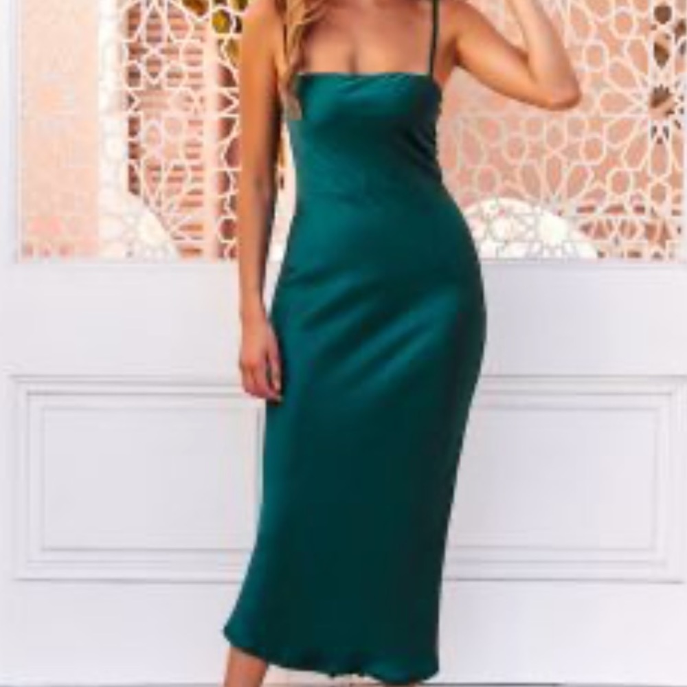 Two worlds apart midi dress! HelloMolly